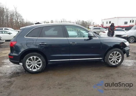 2015 Audi Q5 2.0T Premium z USA, uszkodzony, nr VIN WA1LFAFP0FA086381